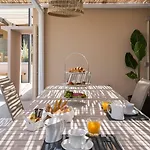Sea & City Apartment Chania (Crete)