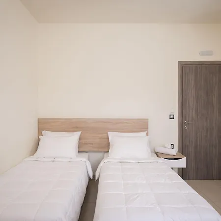 Sea & Chania (Crete)