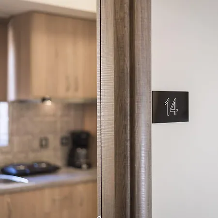 海洋与城市公寓 公寓 *