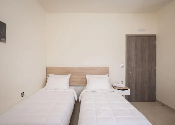 Sea & Chania (Crete)