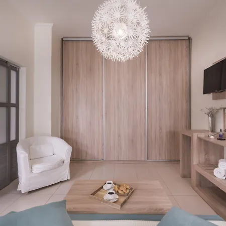 Sea & Апартаменти Ханья (Крит)